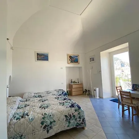 Lucy'S House - Comfortable Apartment In Amalfi Exterior photo
