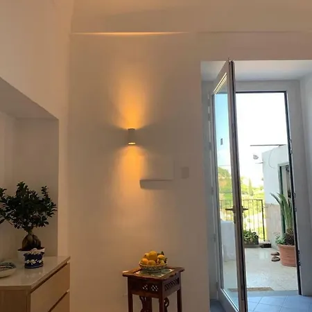 Lucy'S House - Comfortable Apartment In Amalfi Exterior photo